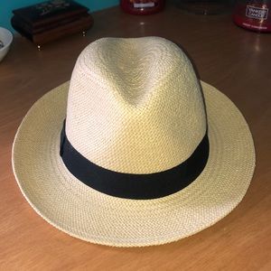 NWT Halogen Fedora